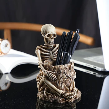 Retro Skeleton Desktop Pen Holder Jewelry Storage Box Office Supplies with Hook Makeup Brush Holder Home Decor Simple Style
Retro Skeleton Desktop Pen Holder Jewelry Storage Box Office Supplies with Hook Makeup Brush Holder Home Decor Simple Style