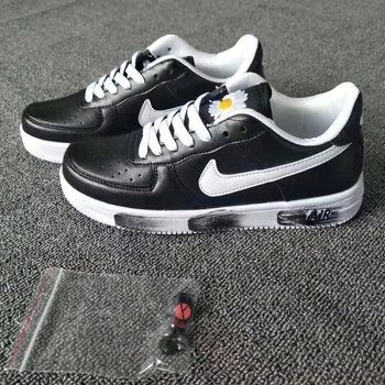 Nike- Fashion Luxury Sports Shoes Men's Shoes Large Size Women's Shoes High Quality 0 1002
Nike- Fashion Luxury Sports Shoes Men's Shoes Large Size Women's Shoes High Quality 0 1002