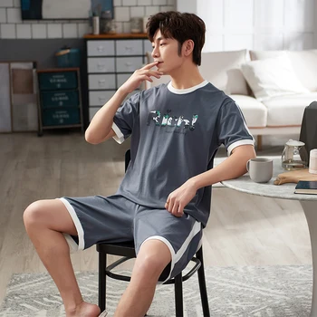 Summer 100% Cotton Men Pajamas Set Short Sleeve Pijamas Short Tops+Short Pants Two Pieces Set Pyjamas
Summer 100% Cotton Men Pajamas Set Short Sleeve Pijamas Short Tops+Short Pants Two Pieces Set Pyjamas