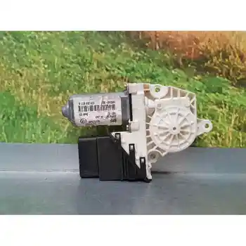 1C0959811A WINDOW MOTOR REAR LEFT SEAT TOLEDO (1M2)
1C0959811A WINDOW MOTOR REAR LEFT SEAT TOLEDO (1M2)