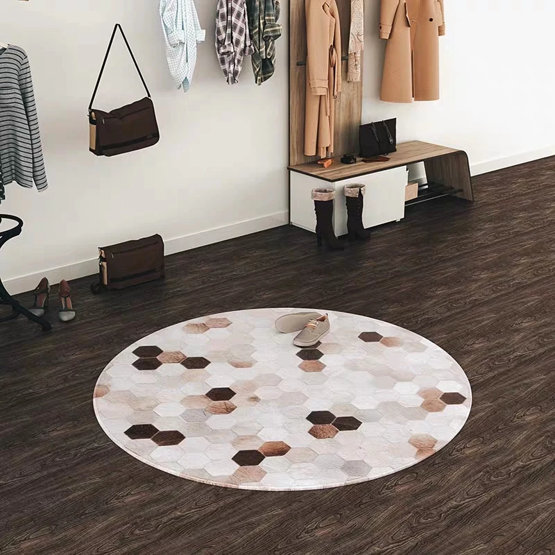 American style Round shaped natural cowhide patchwork rug , diamond plaid fur carpet for living room bedroom decoration fur mat
American style Round shaped natural cowhide patchwork rug , diamond plaid fur carpet for living room bedroom decoration fur mat