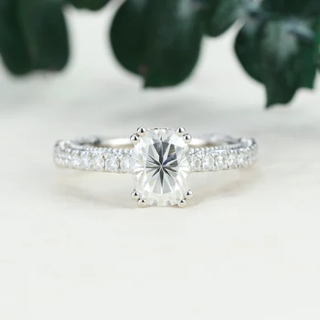 DovEggs New Arrival Vintage 10K White Gold 6*8mm 2ct F Colorless Moissanite Engagement Ring for Women Wedding Band Fine Jewelry
DovEggs New Arrival Vintage 10K White Gold 6*8mm 2ct F Colorless Moissanite Engagement Ring for Women Wedding Band Fine Jewelry