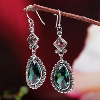 S925 Sterling Silver Ornament Vintage Thai Silver Cut Crystal Women's Ear Pendant 
S925 Sterling Silver Ornament Vintage Thai Silver Cut Crystal Women's Ear Pendant