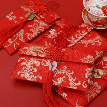 Chinese Style Red Envelope Cloth Art Betrothal Gift Bag Happy New Year High-grade Brocade Wedding Tassel Knot Money Pocket 2020
Chinese Style Red Envelope Cloth Art Betrothal Gift Bag Happy New Year High-grade Brocade Wedding Tassel Knot Money Pocket 2020