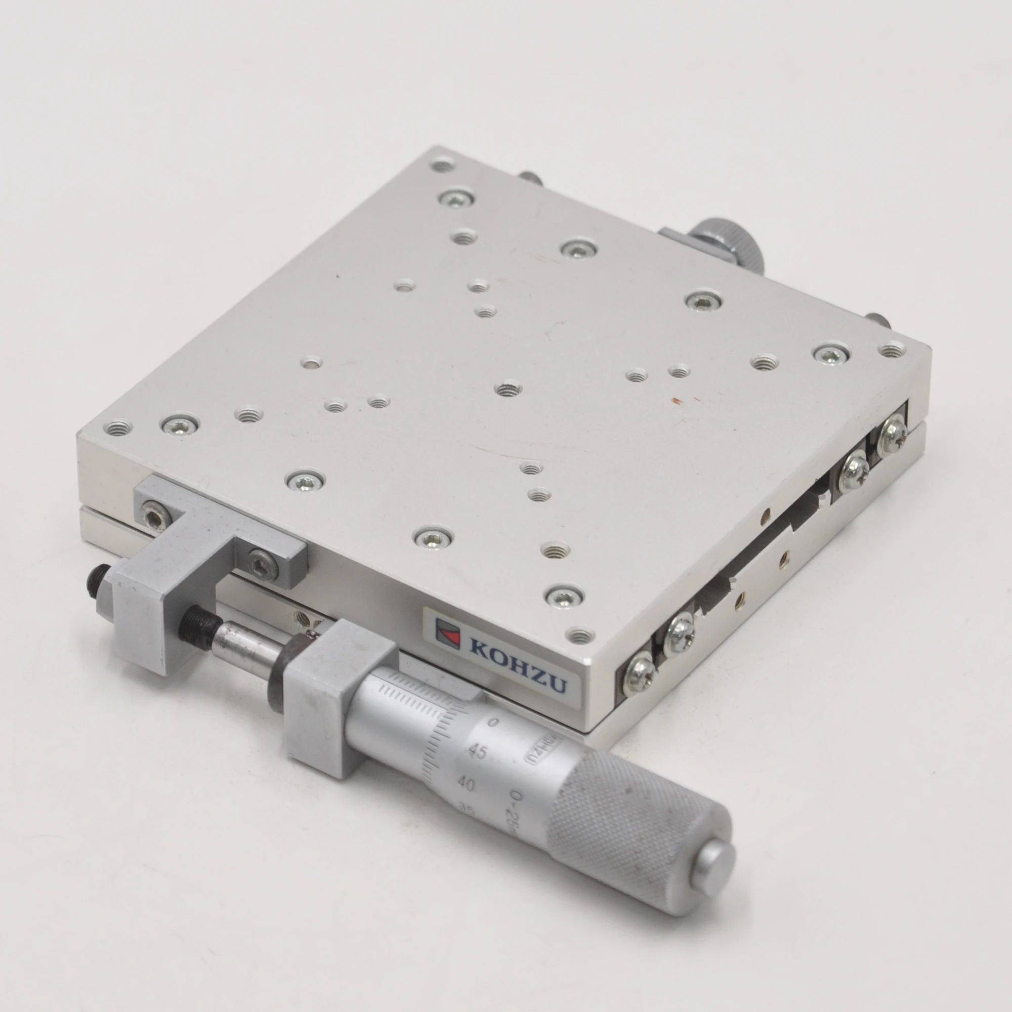XM10-01 Kozu Seiki Y axis 100 * 100 table optical displacement platform slide stroke plus or minus 12.5mm
XM10-01 Kozu Seiki Y axis 100 * 100 table optical displacement platform slide stroke plus or minus 12.5mm