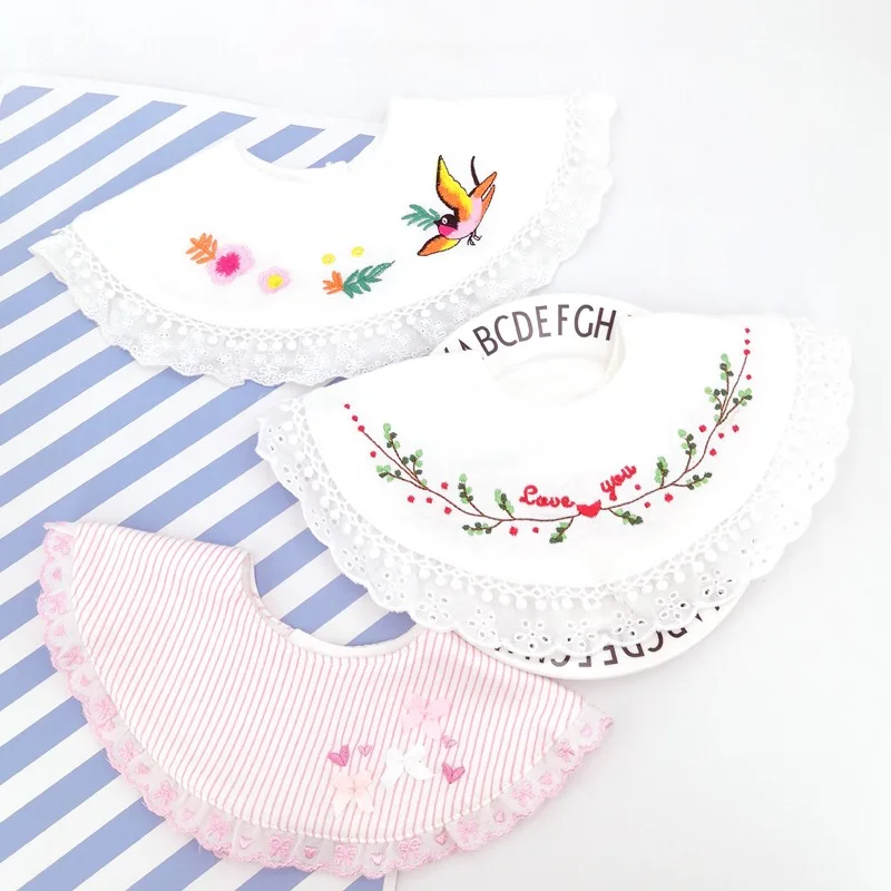 Embroidered quality children's round bib cotton baby saliva towel baby lace bib decorative fake collar
Embroidered quality children's round bib cotton baby saliva towel baby lace bib decorative fake collar