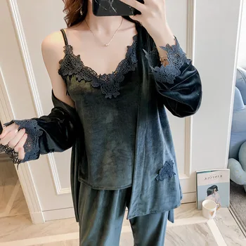 Lady Pijamas Suit Velvet Warm Pajamas Set Sleepwear Casual Lounge Nightwear With Belt Lace Patchwork Sexy V-neck Home Clothing
Lady Pijamas Suit Velvet Warm Pajamas Set Sleepwear Casual Lounge Nightwear With Belt Lace Patchwork Sexy V-neck Home Clothing