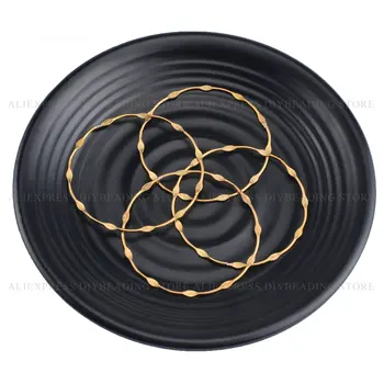 4-200 Pcs Extra Large Earring Hoops Finding Brass Exaggerate Oversized Circle Hoop Connector for Earring (with Welding Point)
4-200 Pcs Extra Large Earring Hoops Finding Brass Exaggerate Oversized Circle Hoop Connector for Earring (with Welding Point)