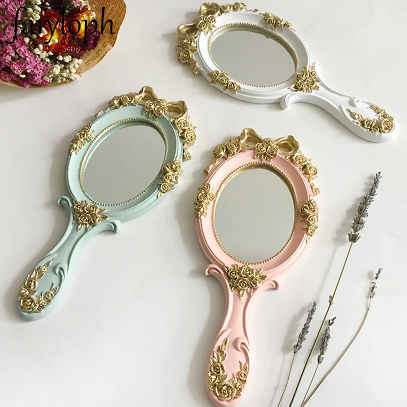 1 Piece European Style Vintage Handheld Mirrors Makeup Creative Resin Handle Mirror Rectangle Cosmetic Mirror Women Gift
1 Piece European Style Vintage Handheld Mirrors Makeup Creative Resin Handle Mirror Rectangle Cosmetic Mirror Women Gift