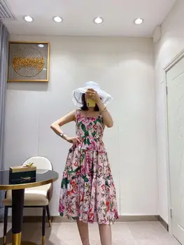 Fashion Runway Summer Dress 2020 New Women's Spaghetti Strap Floral Print Sleeveless Empire Pink Mid-Calf Hot Sale Dress
Fashion Runway Summer Dress 2020 New Women's Spaghetti Strap Floral Print Sleeveless Empire Pink Mid-Calf Hot Sale Dress