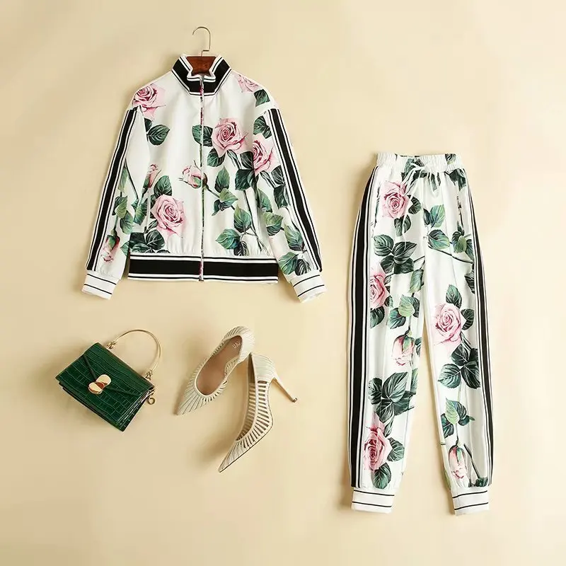 European and American women's clothing 2020 winter new style Long-sleeved floral print zipper coat trousers Fashion suits
European and American women's clothing 2020 winter new style Long-sleeved floral print zipper coat trousers Fashion suits