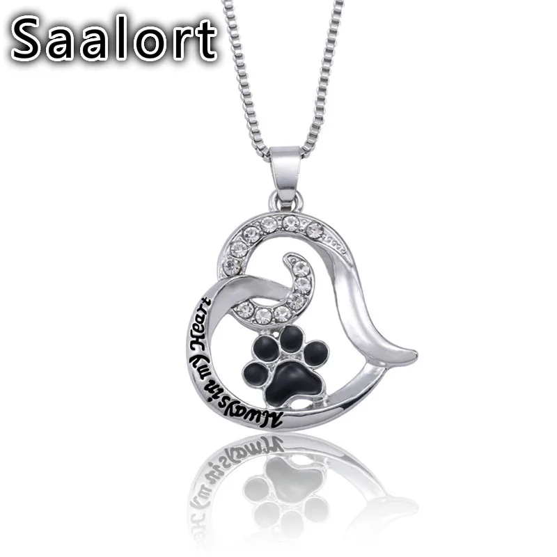 Hollow Dog Paw Heart Pendant Chain with Zircon Inlaid Always In My Heart Letter Exquisite Accessory Necklace Gift for Women
Hollow Dog Paw Heart Pendant Chain with Zircon Inlaid Always In My Heart Letter Exquisite Accessory Necklace Gift for Women