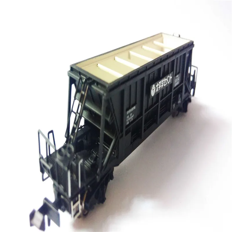 n scale train02