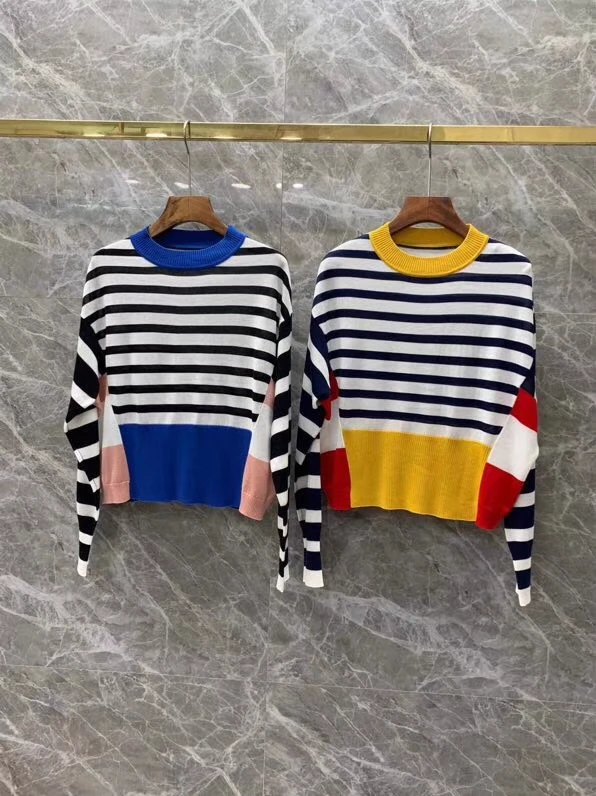 2019 New Spring&Winter Striped Color Matching Turtle Neck Sweater Women High Street Mandarin Collar Full Pullovers Striped
2019 New Spring&Winter Striped Color Matching Turtle Neck Sweater Women High Street Mandarin Collar Full Pullovers Striped