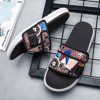 New antiskid and breathable beach shoes for lovers in summer large size trend buckle camouflage comfortable flat bottom Sandal 
New antiskid and breathable beach shoes for lovers in summer large size trend buckle camouflage comfortable flat bottom Sandal