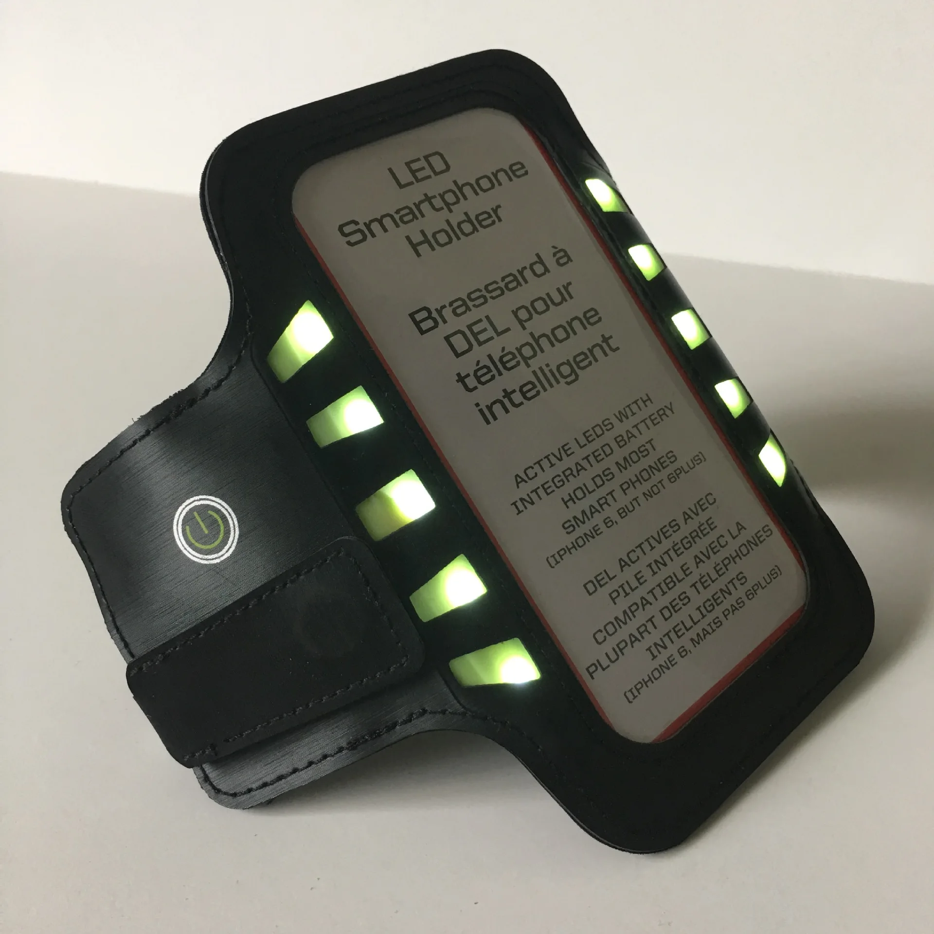 Sports Running Mobile Phone Armstrap LED Shining Mobile Phone Arm Belt Night Running Good Companion
Sports Running Mobile Phone Armstrap LED Shining Mobile Phone Arm Belt Night Running Good Companion