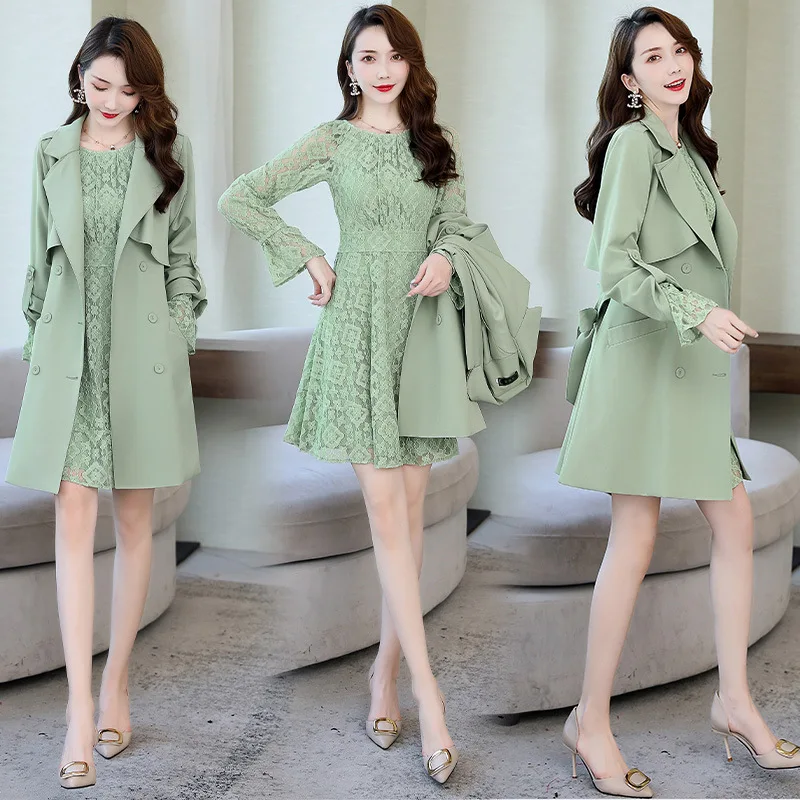 2019 Autumn Versatile Fashion Fold-down Collar Waist Hugging Gauze Hollow out Trench Coat Two-Piece Set
2019 Autumn Versatile Fashion Fold-down Collar Waist Hugging Gauze Hollow out Trench Coat Two-Piece Set