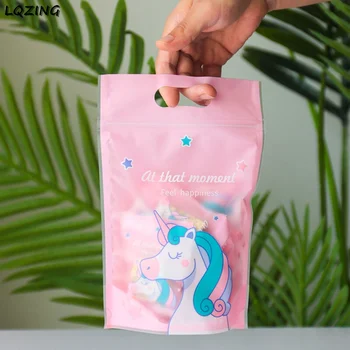 10pcs/lot Pink Unicorn Storage Zipper Stand Up Bag Handle Snack Store Biscuits Food Grade Plastic Candy Pouches Zip Lock Bags 
10pcs/lot Pink Unicorn Storage Zipper Stand Up Bag Handle Snack Store Biscuits Food Grade Plastic Candy Pouches Zip Lock Bags
