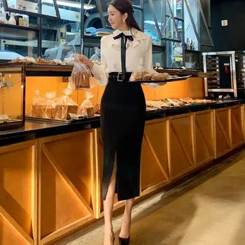 Spring Women OL Work Wear 2 Pieces Set Bow Ruffles Blouses & Sexy Split Sheath Bodycon Pencil Skirt Elegant Office Lady Sets
Spring Women OL Work Wear 2 Pieces Set Bow Ruffles Blouses & Sexy Split Sheath Bodycon Pencil Skirt Elegant Office Lady Sets