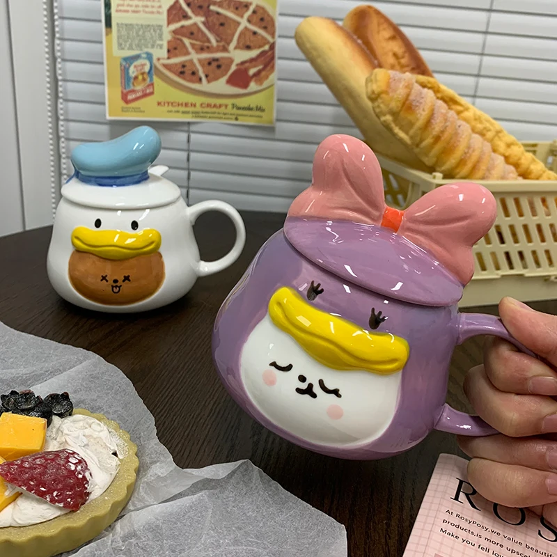 Креативная мультяшная чашка, кружка с крышкой и ложкой, милая мультяшная чашка для девочек, керамическая чашка, чашка для молока и кофе, креативная домашняя пара
Креативная мультяшная чашка, кружка с крышкой и ложкой, милая мультяшная чашка для девочек, керамическая чашка, чашка для молока и кофе, креативная домашняя пара