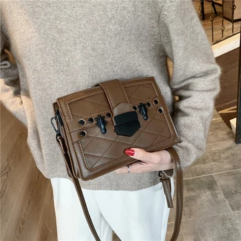 Women's Bag 2020 Designer Quality Diamond Lattice Small Square Bag Fashion Shoulder Retro Lock Bag Casual Wild Messenger Bag
Women's Bag 2020 Designer Quality Diamond Lattice Small Square Bag Fashion Shoulder Retro Lock Bag Casual Wild Messenger Bag
