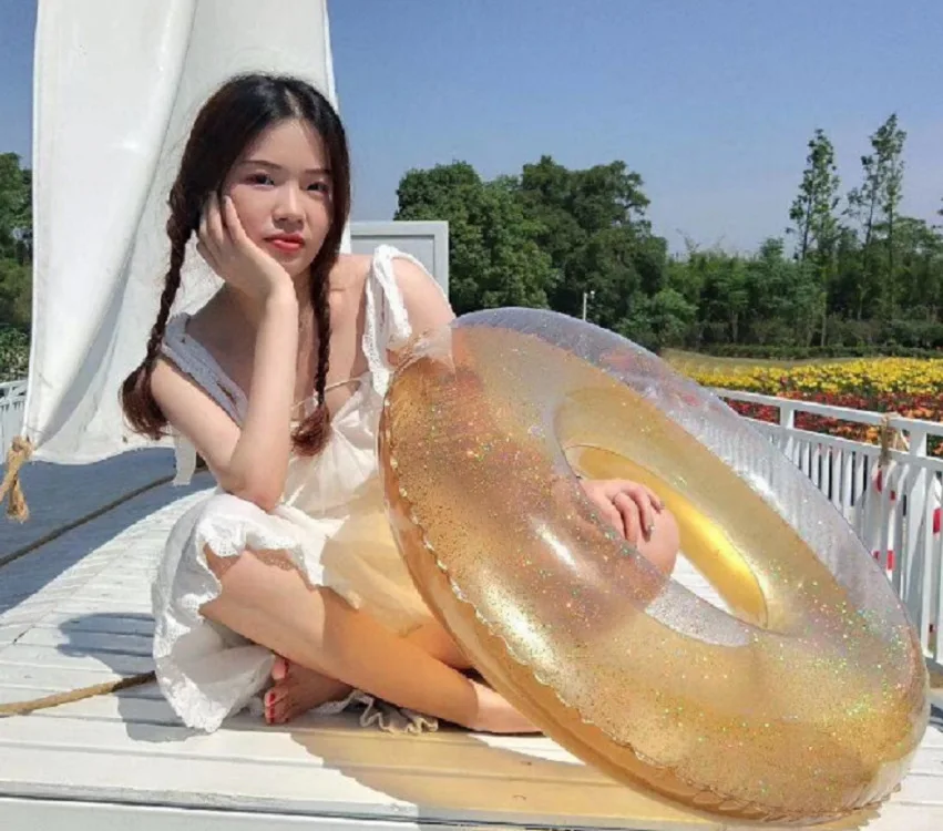 Summer Inflatable Adult Swimming Ring Round Sequin Swimming Circle Beach Pool Party Baby Floating Ring 80#
Summer Inflatable Adult Swimming Ring Round Sequin Swimming Circle Beach Pool Party Baby Floating Ring 80#