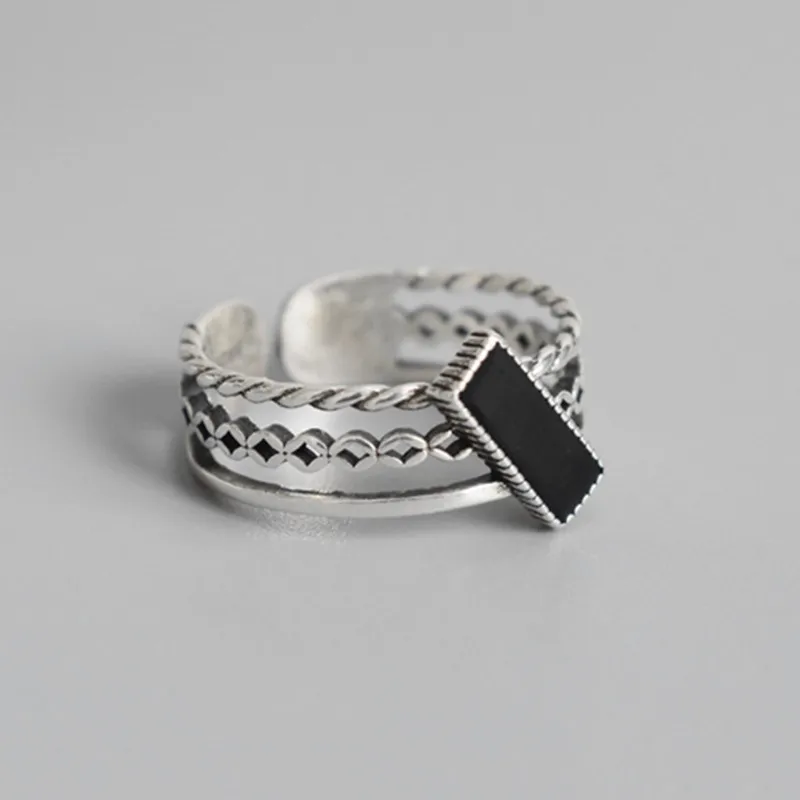 925 Sterling Silver Double Twist Ring Jewelry Simple Retro Black Rectangular Opening Ring For Women Party Gift
925 Sterling Silver Double Twist Ring Jewelry Simple Retro Black Rectangular Opening Ring For Women Party Gift