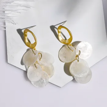 S925 Silver Needle South Korea Elegant High Grade Sense Geometry Shell Earrings Long Face Significant Thin Earrings Ear Stud Ear
S925 Silver Needle South Korea Elegant High Grade Sense Geometry Shell Earrings Long Face Significant Thin Earrings Ear Stud Ear