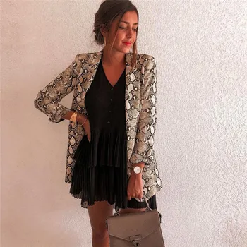 Fashion Leopard Print Winter Women Coat Plus Size Long Sleeve Coat Sexy Women Work Jackets Office Lady Tops N10 
Fashion Leopard Print Winter Women Coat Plus Size Long Sleeve Coat Sexy Women Work Jackets Office Lady Tops N10