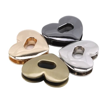New Heart Shape Clasp Metal Hardware For DIY Handbag Bag Turn Lock Twist Lock Purse Clasps Locks Bag Accessories
New Heart Shape Clasp Metal Hardware For DIY Handbag Bag Turn Lock Twist Lock Purse Clasps Locks Bag Accessories