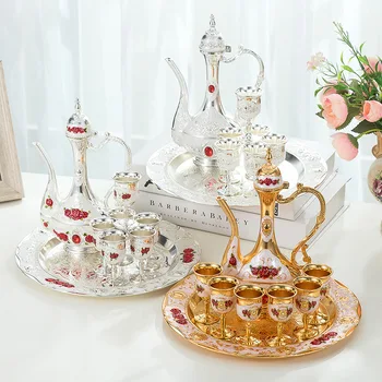 European High-End Luxury Antique S Wine Set Festival Decoration Wedding Jewelry Metal Liquor Pot Glass Home
European High-End Luxury Antique S Wine Set Festival Decoration Wedding Jewelry Metal Liquor Pot Glass Home