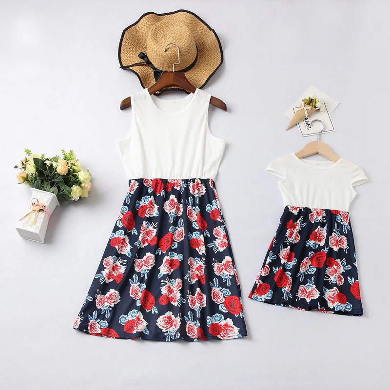 Mother Daughter Dresses Summer Patchwork Print Mini Dress Mother and Daughter Clothes Family Look Mommy and Me Clothes Floral
Mother Daughter Dresses Summer Patchwork Print Mini Dress Mother and Daughter Clothes Family Look Mommy and Me Clothes Floral