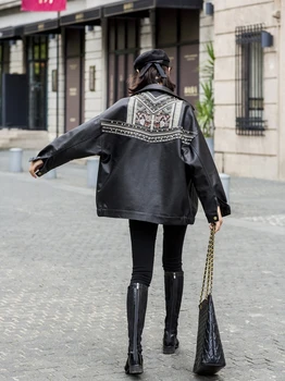 DBYCOOL Winter Leather Cotton Coat Women Thick Motorcycle Jacket Loose Embroidery Rivet Pu Leather Jacket Cotton Parka 564564
DBYCOOL Winter Leather Cotton Coat Women Thick Motorcycle Jacket Loose Embroidery Rivet Pu Leather Jacket Cotton Parka 564564