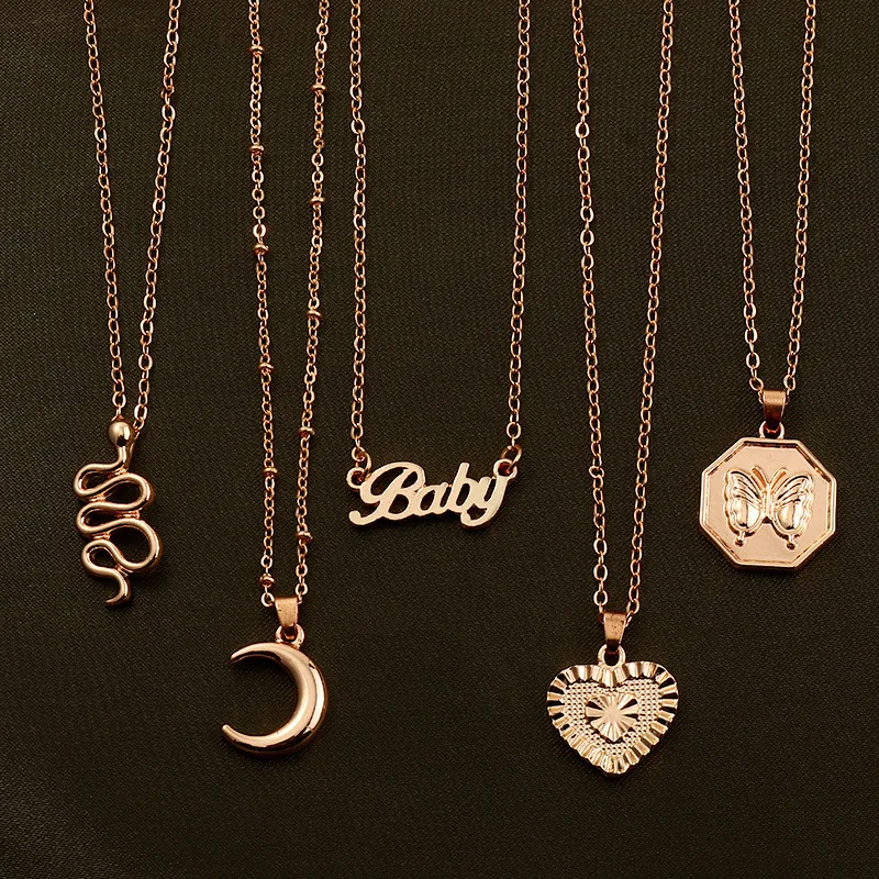 5pcs/set 2020 European American Fashion Jewelry Creative Single-layer Necklace Wild Snake-shaped Love Letter Butterfly Necklace 
5pcs/set 2020 European American Fashion Jewelry Creative Single-layer Necklace Wild Snake-shaped Love Letter Butterfly Necklace