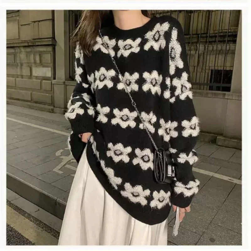 White Flowers Black Sweater Women's New Autumn Winter Loose Long Sleeve Pullovers Sweater Feme Casual Jumpers
White Flowers Black Sweater Women's New Autumn Winter Loose Long Sleeve Pullovers Sweater Feme Casual Jumpers