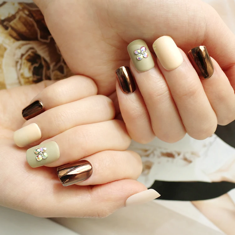 24pcs Fashion Matte texture Fake Nails With Light Luxury Diamond Designs with Glue Sticker Nail Art Lot For Office Home
24pcs Fashion Matte texture Fake Nails With Light Luxury Diamond Designs with Glue Sticker Nail Art Lot For Office Home