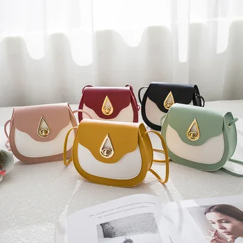 2020 Spring Summer Korean Style Contrasting Color Saddle Bag Lock Women's Shoulder Messenger Bag All-match Sweet Lady Phone Bag
2020 Spring Summer Korean Style Contrasting Color Saddle Bag Lock Women's Shoulder Messenger Bag All-match Sweet Lady Phone Bag