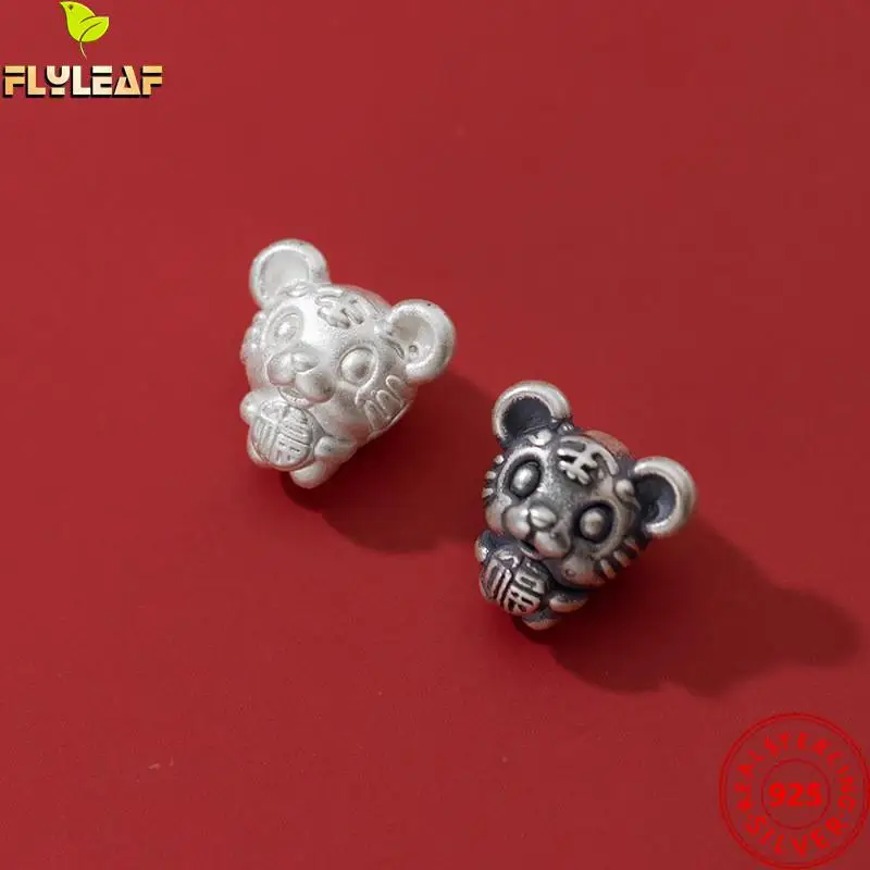 S999 Sterling Silver Retro Tiger Spacer beads DIY Handwork Charm bracelet necklace Accessories Fine jewelry
S999 Sterling Silver Retro Tiger Spacer beads DIY Handwork Charm bracelet necklace Accessories Fine jewelry