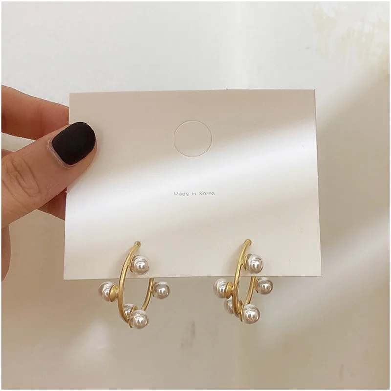 2020 New Pearl Hoop Earrings For Women Exaggerates Oversize Pearl Circle Round Hoop Earrings Ear Rings 925 Silver Jewelry
2020 New Pearl Hoop Earrings For Women Exaggerates Oversize Pearl Circle Round Hoop Earrings Ear Rings 925 Silver Jewelry