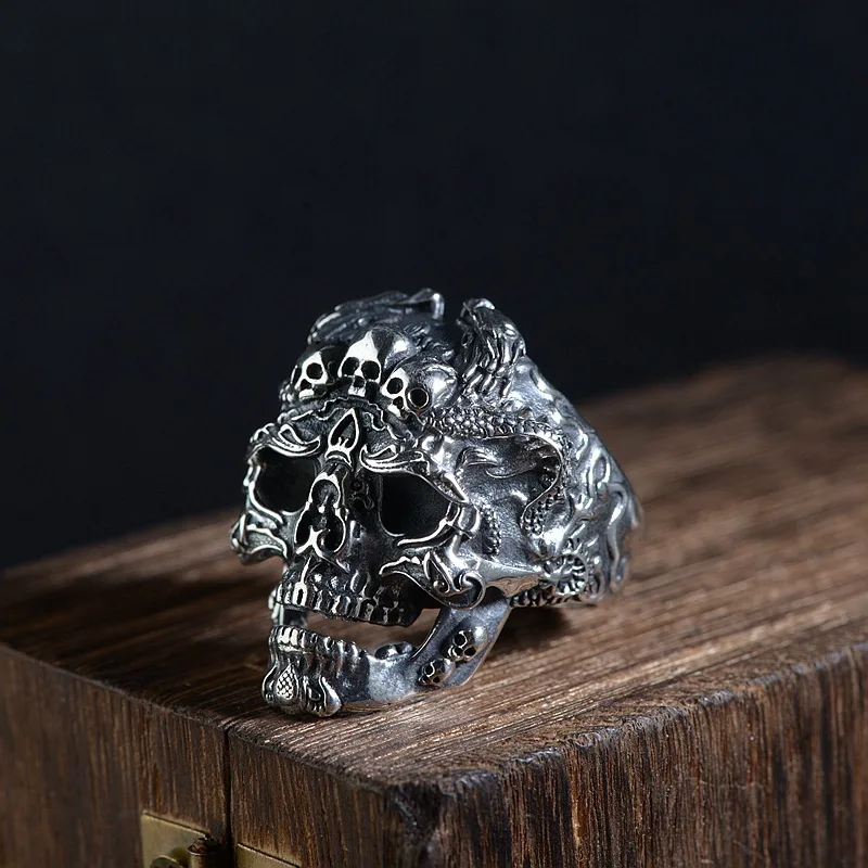 Mens Cool Boys Stainless Steel Skull Ring Vintage Punk Titanium Biker Jewelry
Mens Cool Boys Stainless Steel Skull Ring Vintage Punk Titanium Biker Jewelry