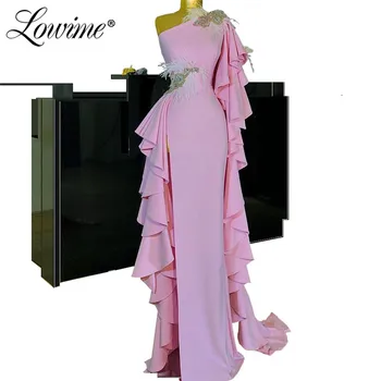 Saudi Arabia Pink Pageant Prom Dresses Feather One Shoulder Robe De Soiree 2020 African High Split Side Evening Dress Party Gown
Saudi Arabia Pink Pageant Prom Dresses Feather One Shoulder Robe De Soiree 2020 African High Split Side Evening Dress Party Gown