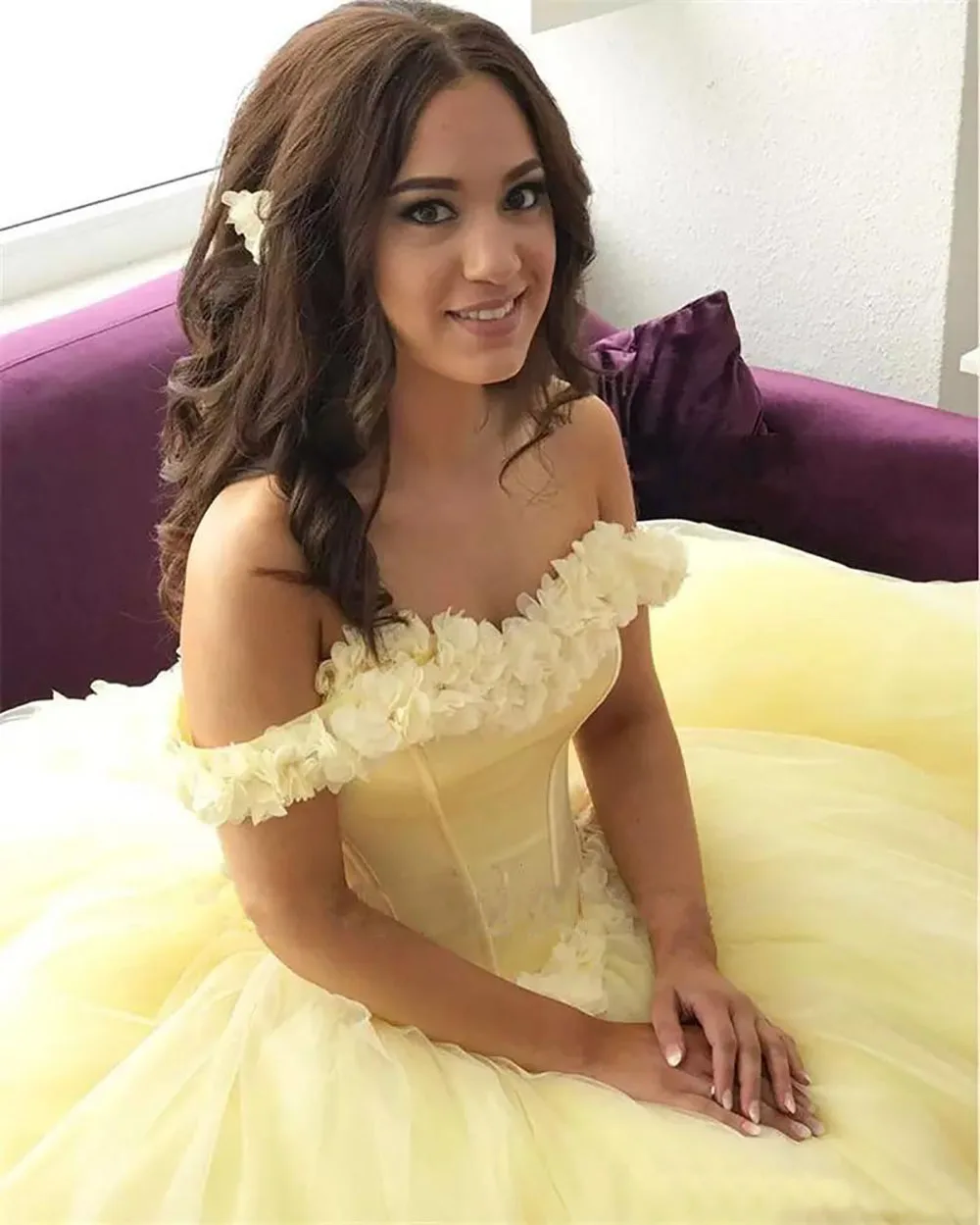 Gorgeous Sweet 16 Dresses Quinceanera Dress Floral Off The Shoulder Neck Yellow Tulle Ball Gown Prom Dresses with Flowers
Gorgeous Sweet 16 Dresses Quinceanera Dress Floral Off The Shoulder Neck Yellow Tulle Ball Gown Prom Dresses with Flowers