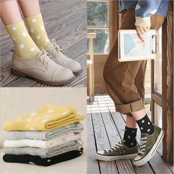 2019 Fashion New Autumn Winter Cute Ladies Socks Women Loose Retro Casual Style Polka Dot Socks Breathable Harajuku Female Sox
2019 Fashion New Autumn Winter Cute Ladies Socks Women Loose Retro Casual Style Polka Dot Socks Breathable Harajuku Female Sox