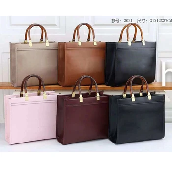 Logo Autumn and Winter New Bags for Women Fashion Simple Casual Handbag Solid Color Large Capacity One-Shoulder Messenger Bag
Logo Autumn and Winter New Bags for Women Fashion Simple Casual Handbag Solid Color Large Capacity One-Shoulder Messenger Bag