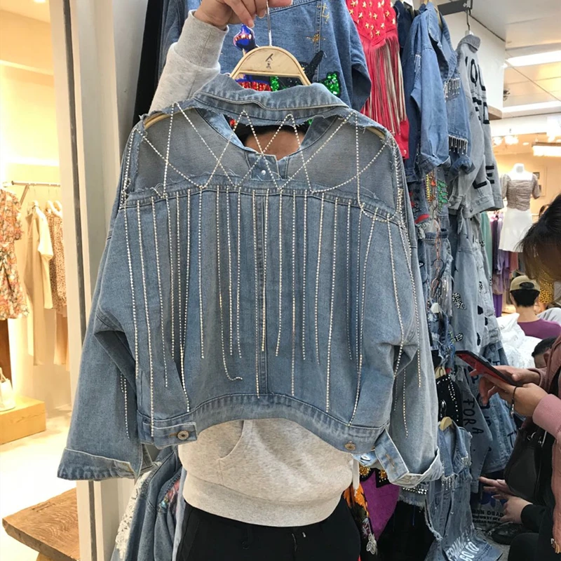 Cowboy Tops Short Jacket Women's 2020 New Spring and Summer Back Hollow Out Tassels Jeans Jackets Girls Students Blue Denim Coat
Cowboy Tops Short Jacket Women's 2020 New Spring and Summer Back Hollow Out Tassels Jeans Jackets Girls Students Blue Denim Coat