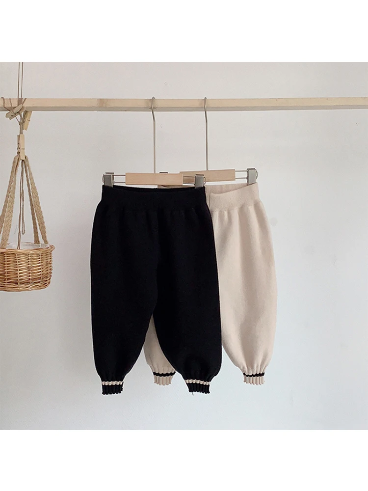 Children Clothing Fall/winter Girls and Boys Padded Thickened Warm Pants Baby Cotton Wool Knitted Solid Color Causal Trousers 
Children Clothing Fall/winter Girls and Boys Padded Thickened Warm Pants Baby Cotton Wool Knitted Solid Color Causal Trousers