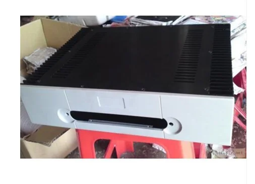 All aluminum amplifier chassis / Class A amplifier / merge amplifier case / AMP Enclosure / case / DIY box ( 430*90*311mm)
All aluminum amplifier chassis / Class A amplifier / merge amplifier case / AMP Enclosure / case / DIY box ( 430*90*311mm)