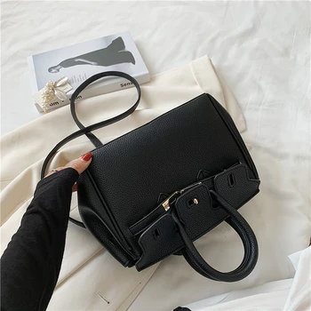 West lichen Stil Weibliche Frauen Handtaschen 2020 Neue Marke Mode Lychee Muster Wilden Textur Designer Schulter Umhängetaschens
West lichen Stil Weibliche Frauen Handtaschen 2020 Neue Marke Mode Lychee Muster Wilden Textur Designer Schulter Umhängetaschens
