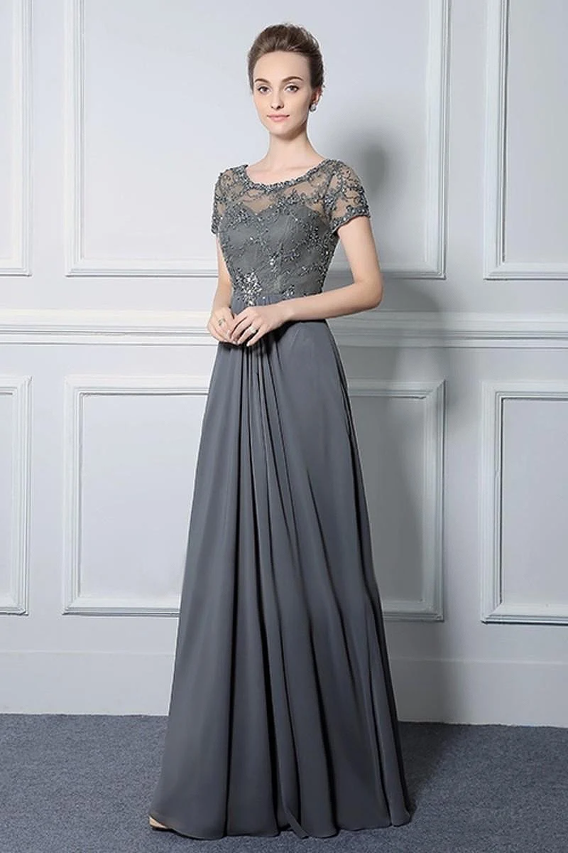 

Grey Short Sleeve Mother Of The Bride Dresses Floor Length Lace Applique Satin Chiffon Jewel Neck Formal Party Mother Prom Gowns