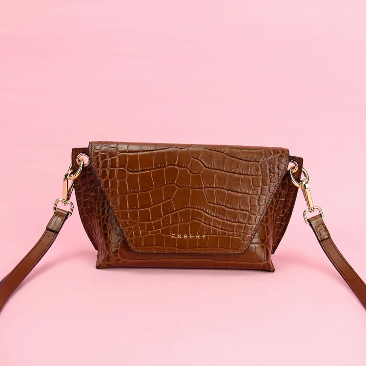 Autumn And Winter New Style Fashion WOMEN'S Leather Bags Retro Non-mainstream Crocodile Pattern WOMEN'S Bag Full-grain Leather D
Autumn And Winter New Style Fashion WOMEN'S Leather Bags Retro Non-mainstream Crocodile Pattern WOMEN'S Bag Full-grain Leather D